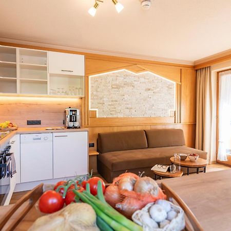 Hotel Garni Apart Tina Ішгль Екстер'єр фото