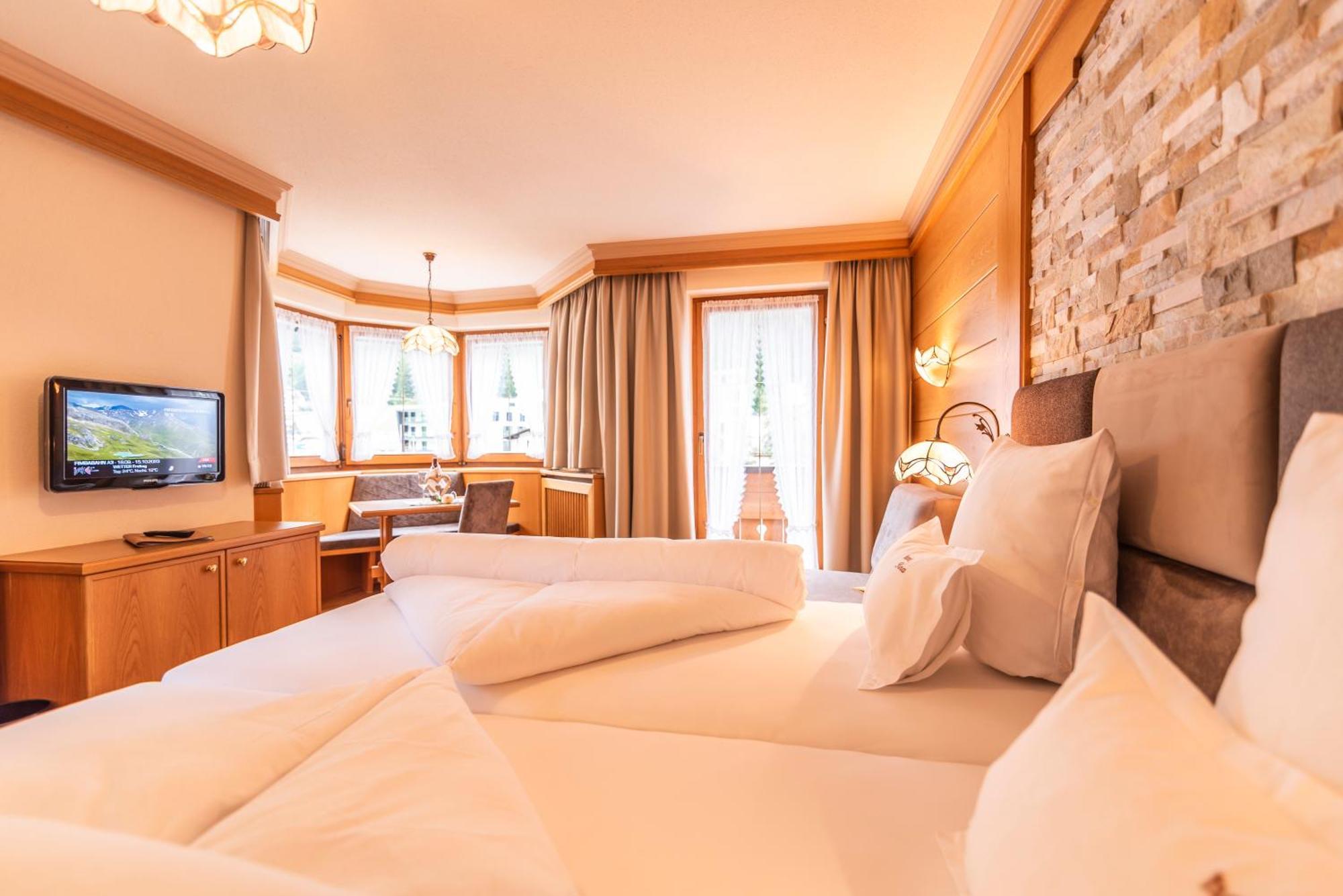 Hotel Garni Apart Tina Ішгль Екстер'єр фото