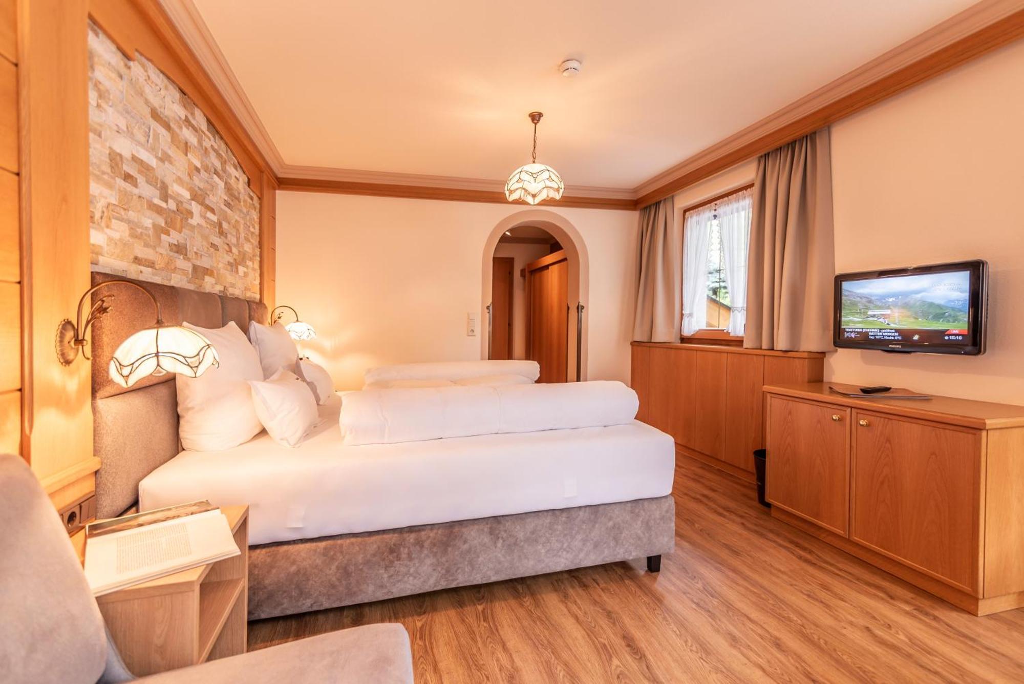 Hotel Garni Apart Tina Ішгль Екстер'єр фото
